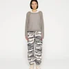 Bar jogger camo