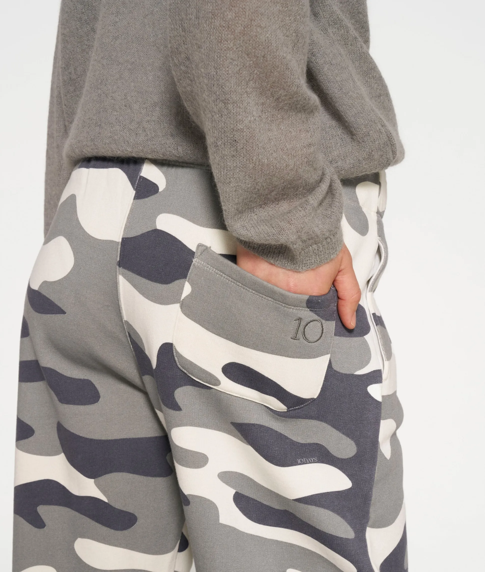 Bar jogger camo