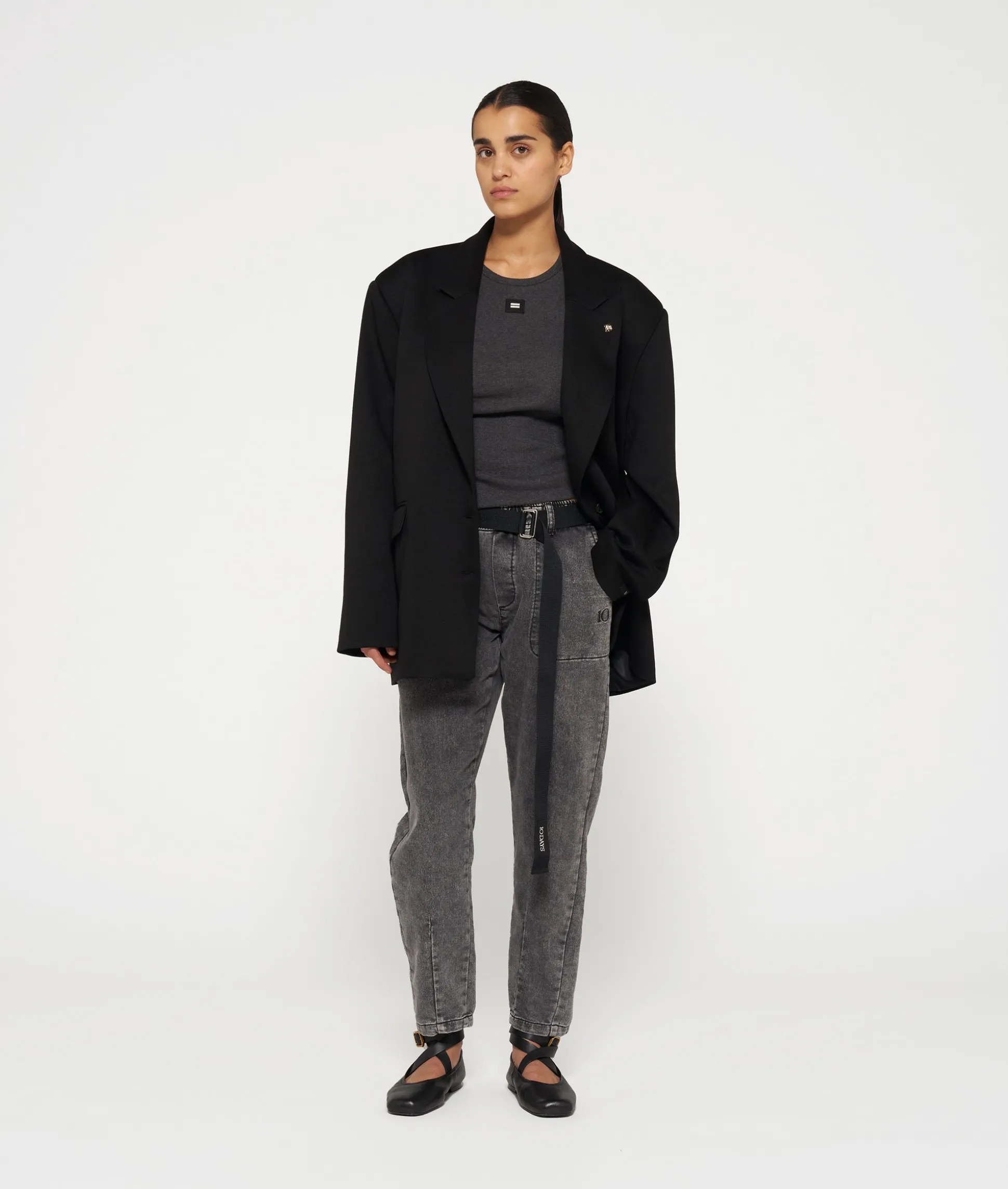 belted pants jog denim