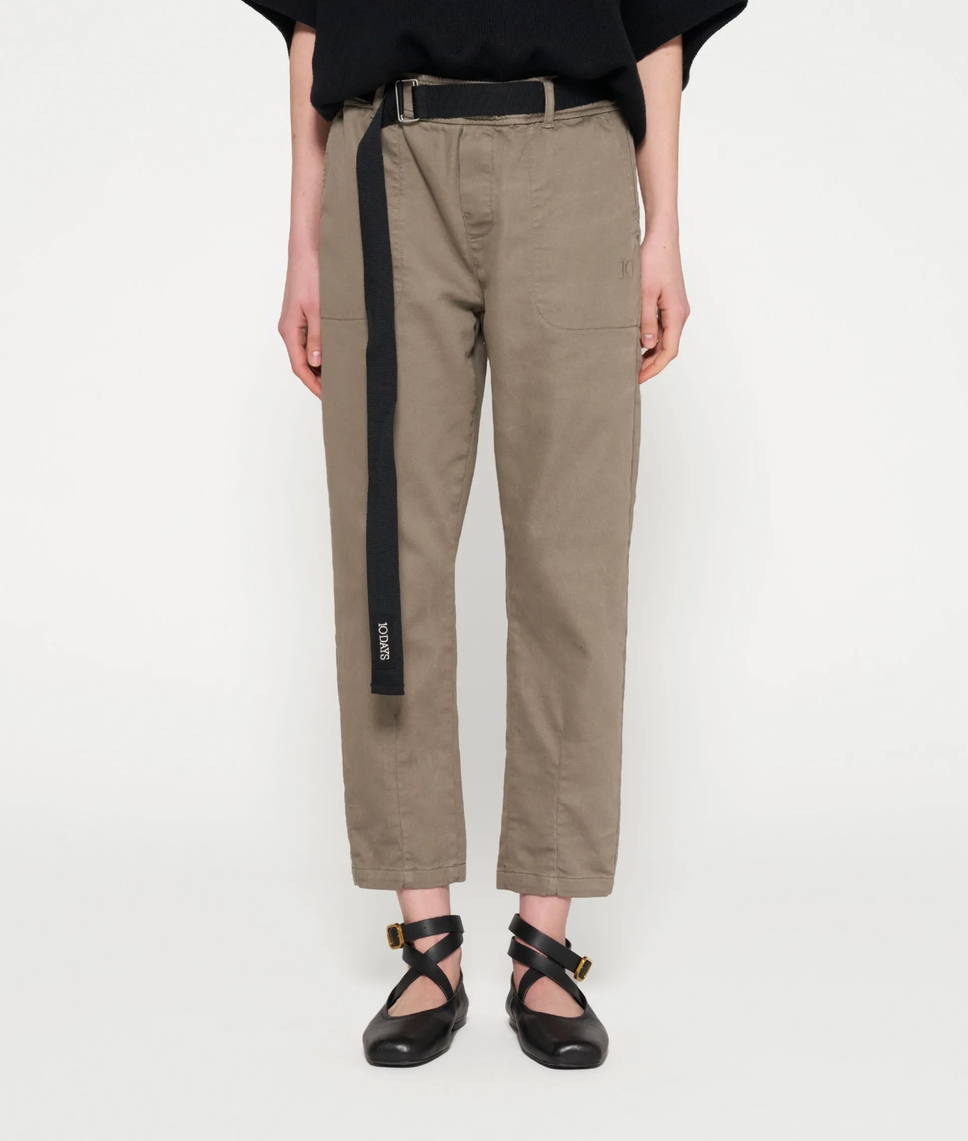 belted pants jog denim