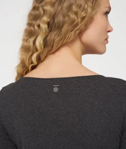 boatneck longsleeve tee