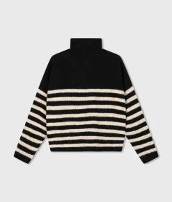 coll sweater knit stripes