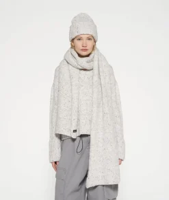 knit scarf melee