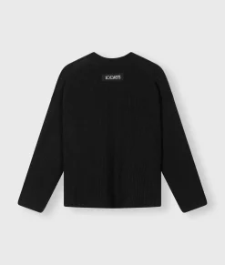 knit sweater