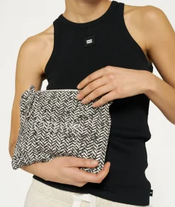 padded pouch fleece