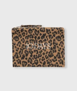 pouch fleece leopard