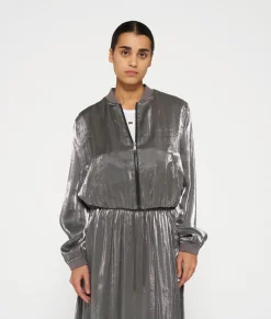 shiny bomber