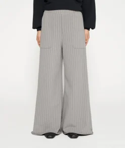 wide jogger pinstripe