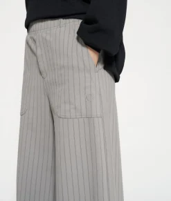 wide jogger pinstripe