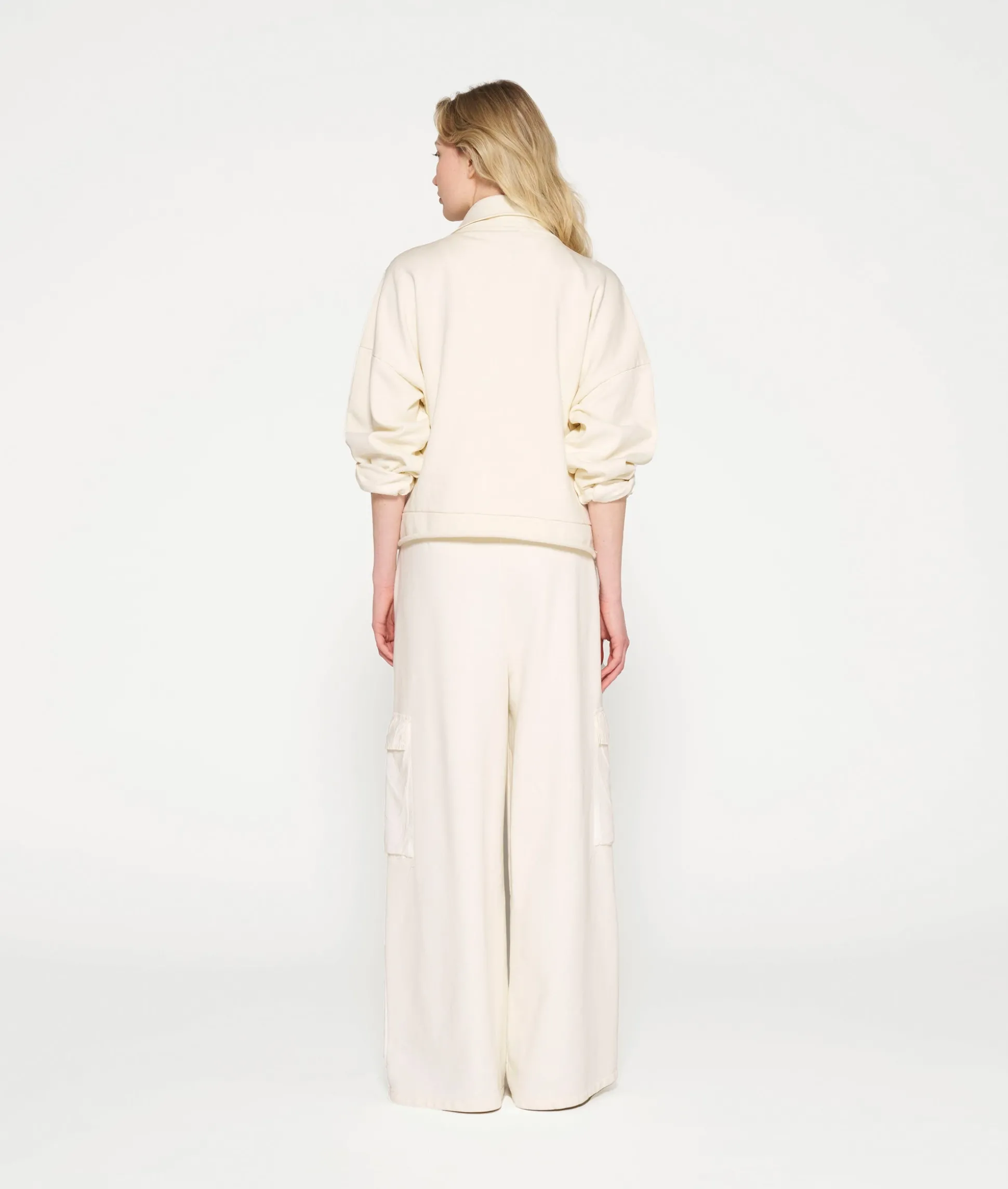 wide leg cargo pants
